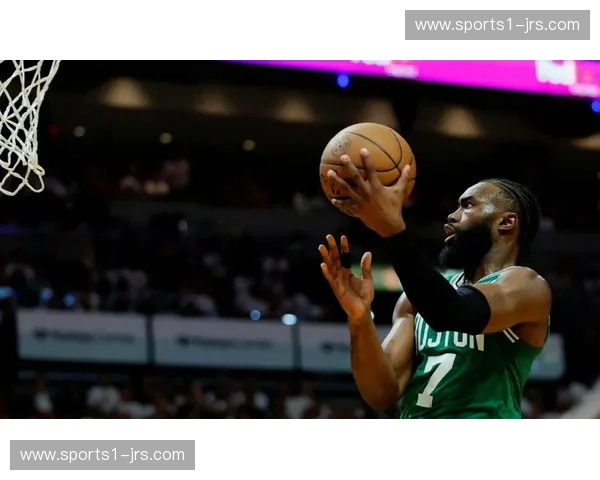 塔图姆因跟腱伤势赛季报销 布朗单核带队扛起绿衫军 塔图姆因跟腱伤势赛季报销 布朗单核带队扛起绿衫军